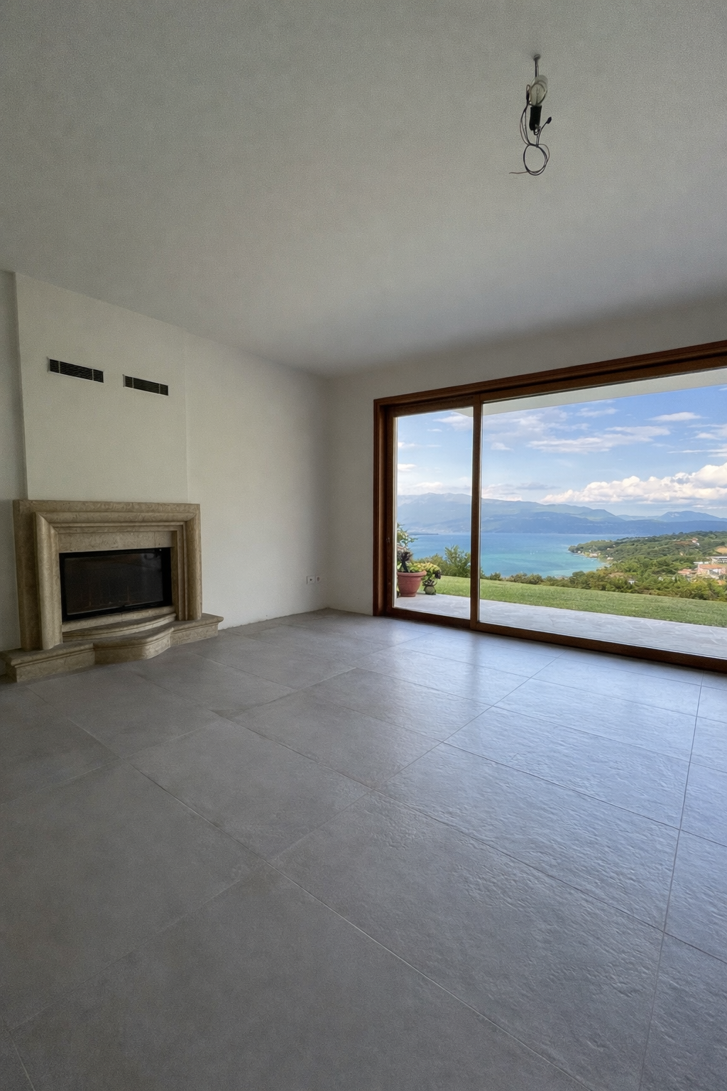 Salò — Villa con vista dominante sul Golfo e parco privato