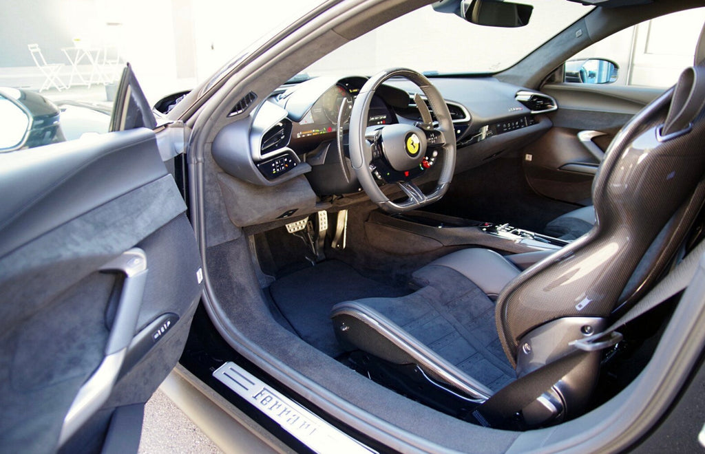 Ferrari 296 GTB – Nero DS