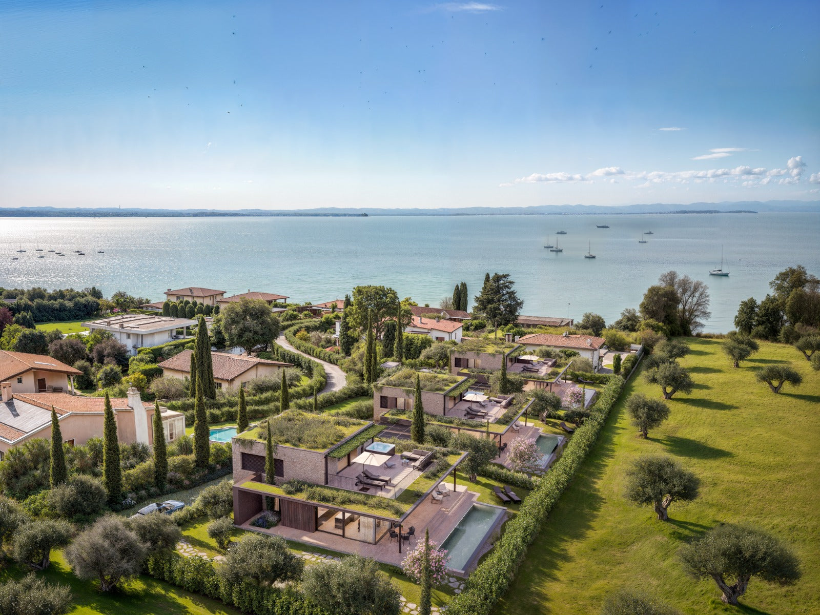 Lazise - Ville delle Ninfee — Luxusvillen mit Seeblick